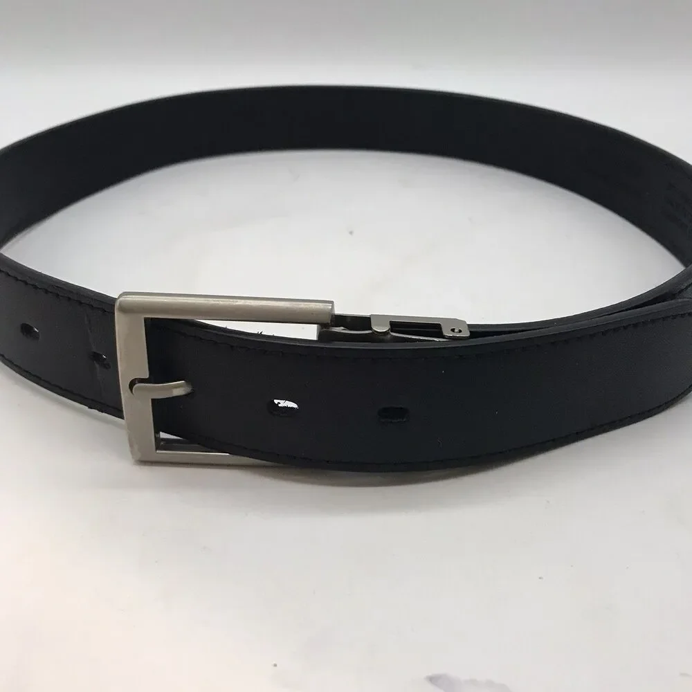OOBE Black Leather Belt Women's size M 1 1/4” wide 38” long Overall Missing Loop